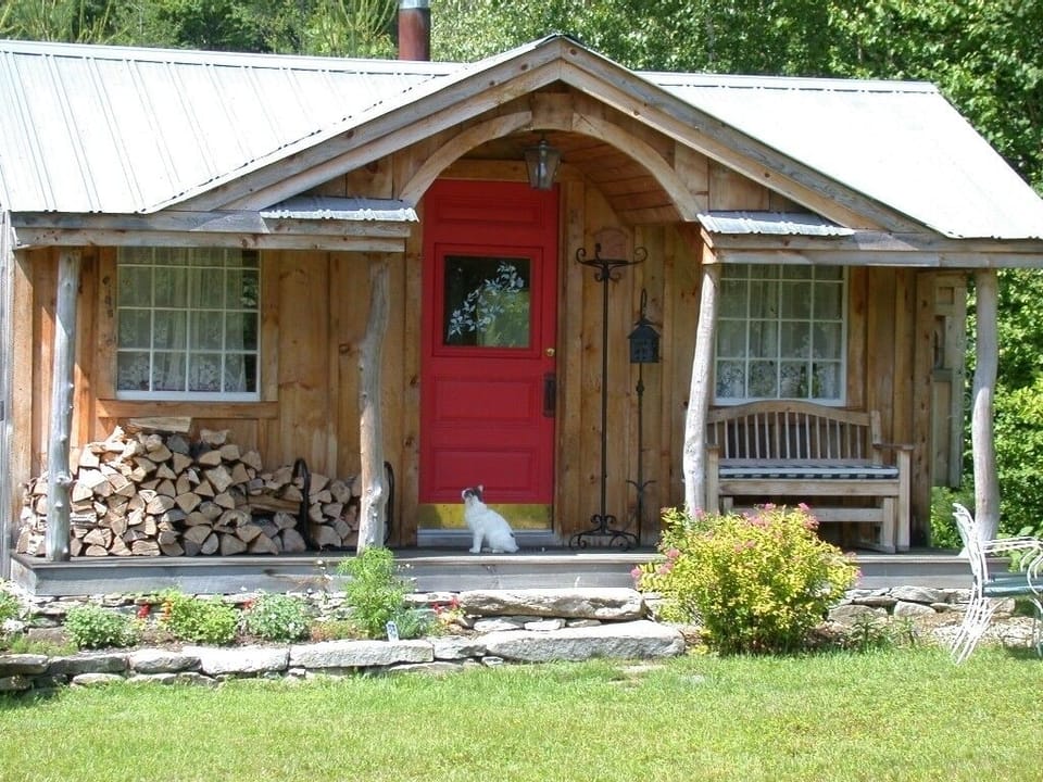Cute Cottage (summer play area for kids)