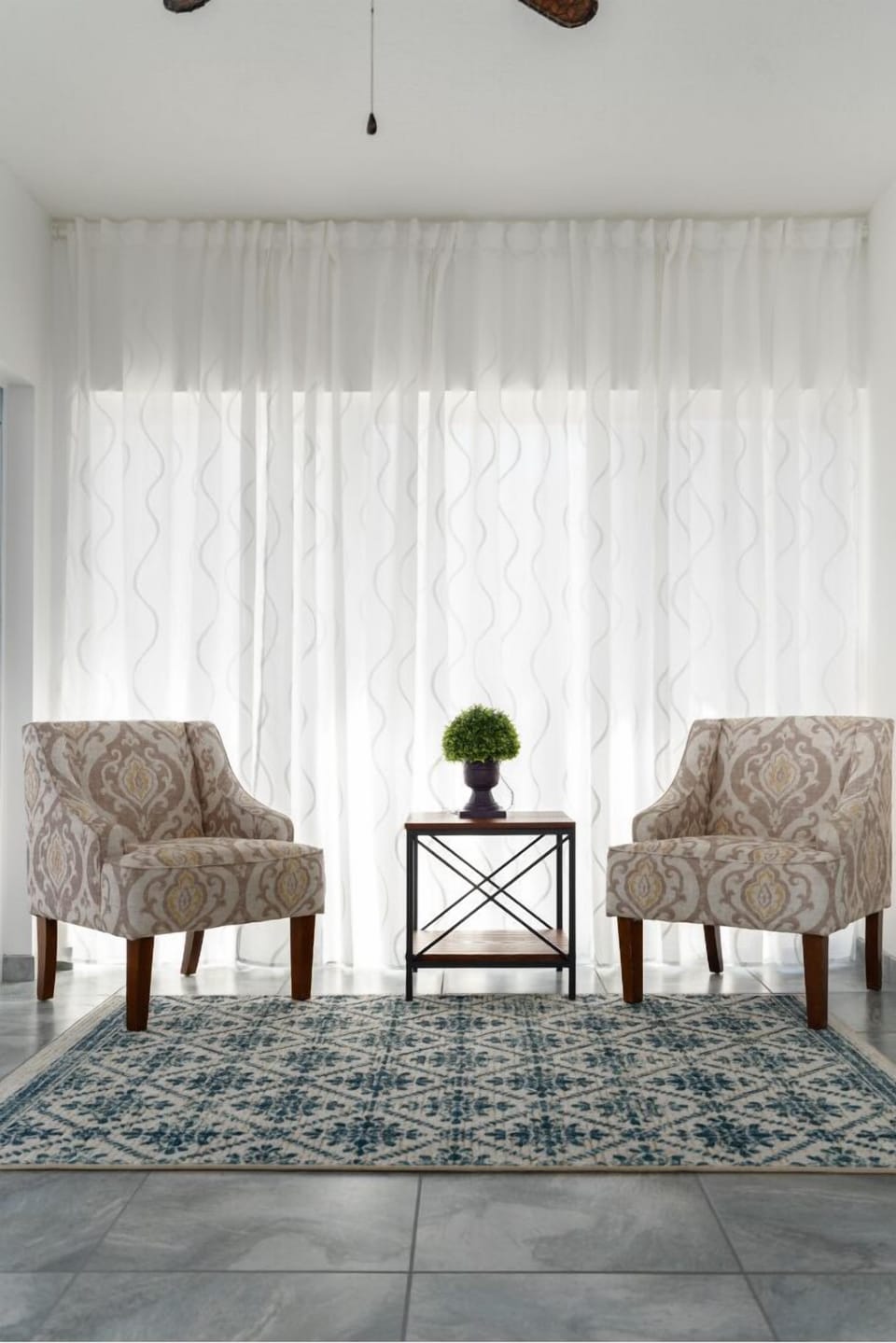 Lanai seating area