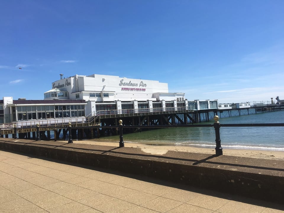 Sandown pier 
