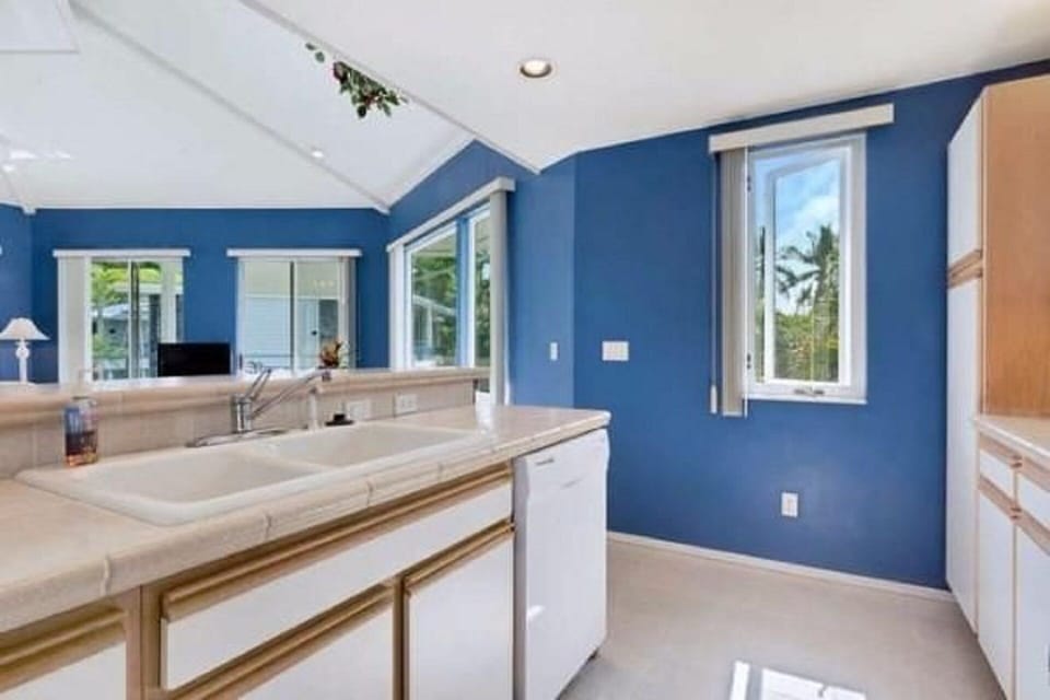 Your kitchen is nicely appointed to prepare any kind of food and meals you want!