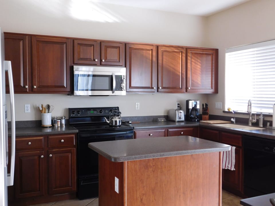 Kitchen 7