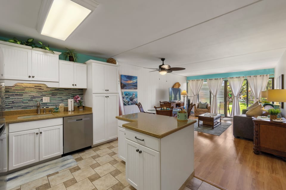 Brand new stainless appliances and quart countertops.