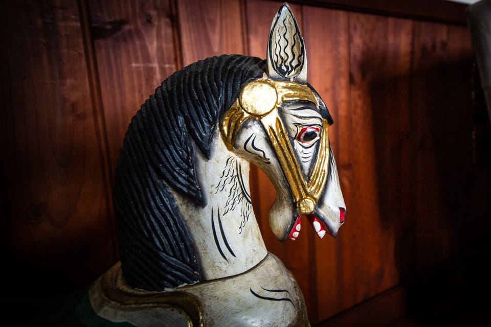 Dining room details