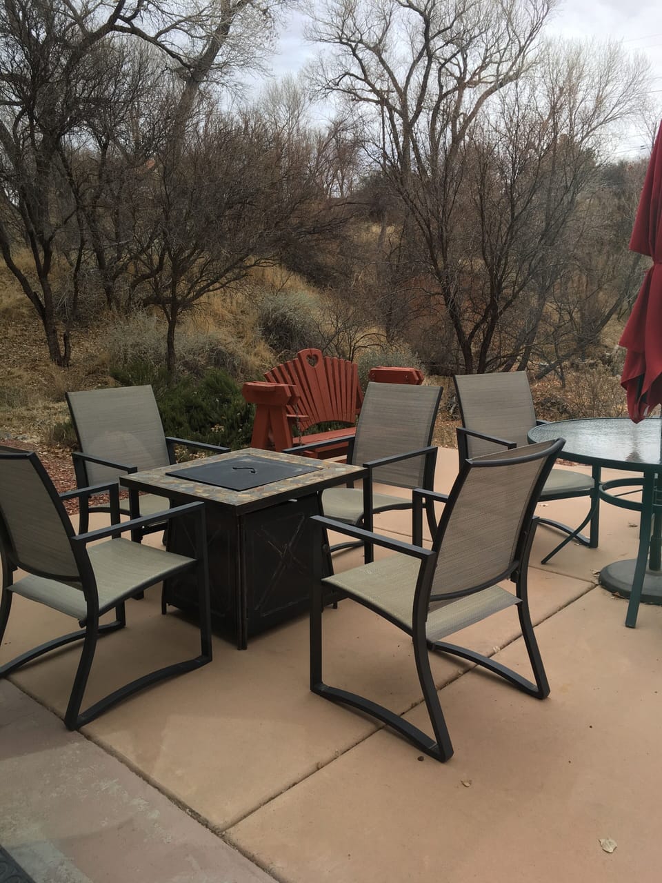 Fire pit table 