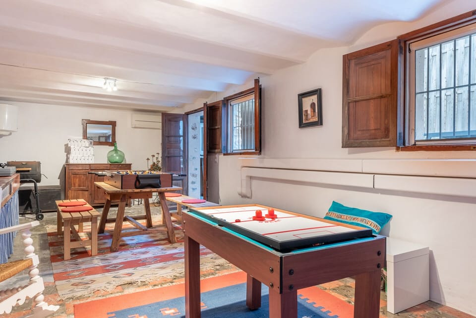 Game room