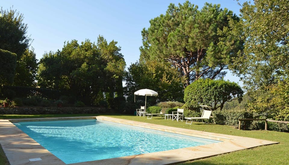 Garden, Pool