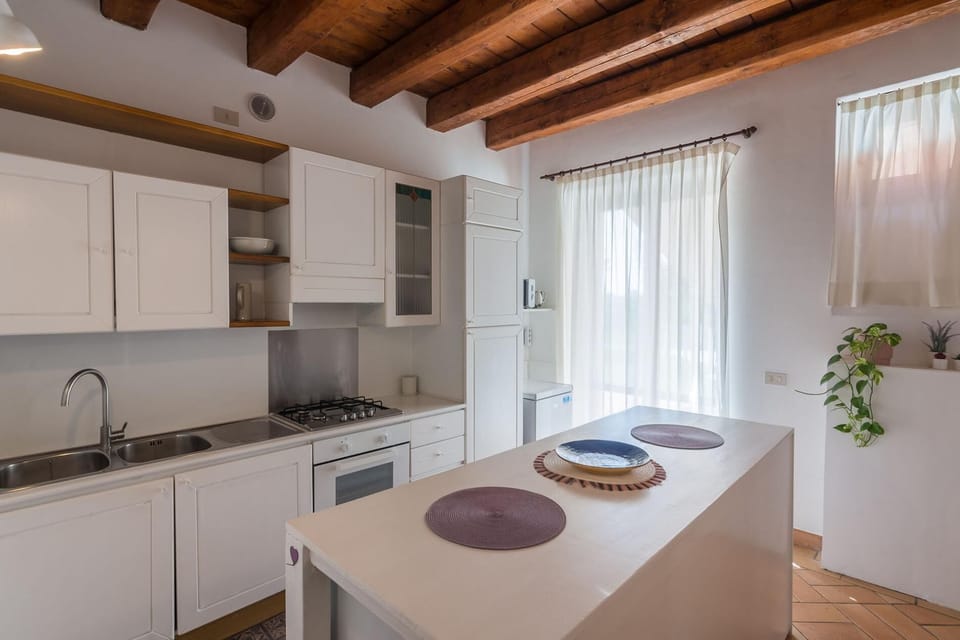 Casa Rossa 14 (11192)
