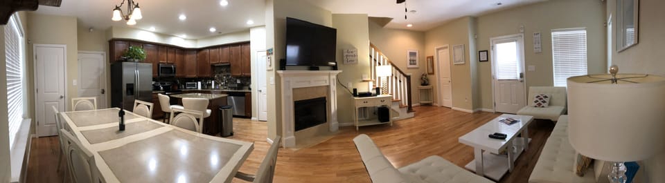 Other view for kitchen and living, dining room.