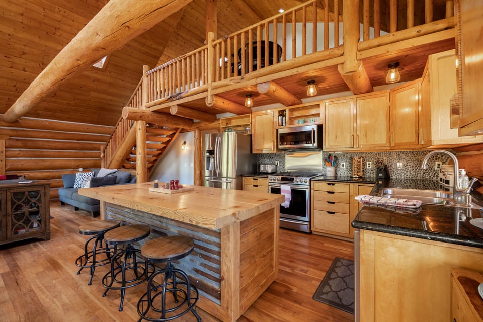 Large Kitchen well stocked