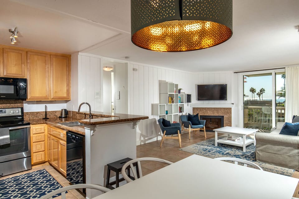 Seacrest View is a great place to hang out and relax!