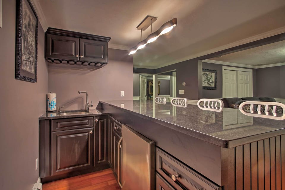 Wet Bar