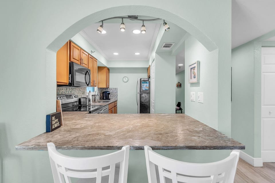 Extra Counter Seating