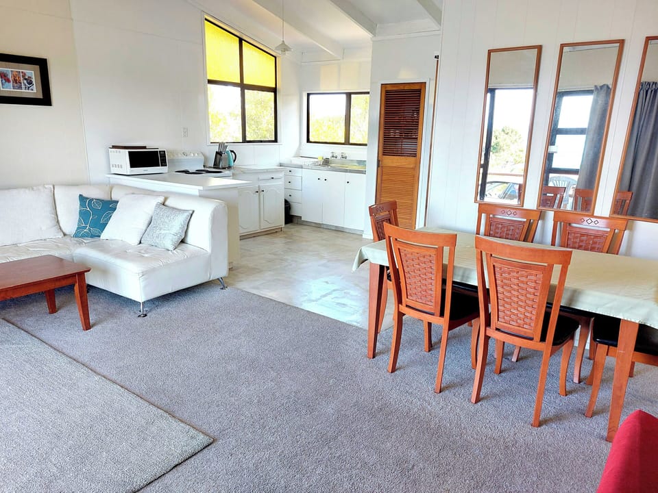 Lounge and dining.
