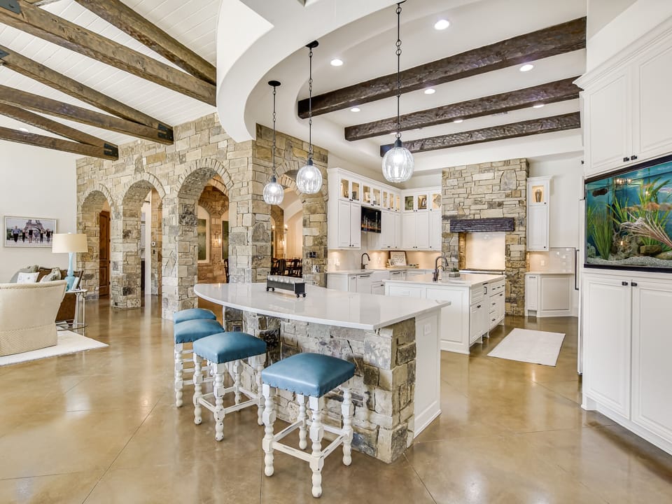 Kitchen Bar