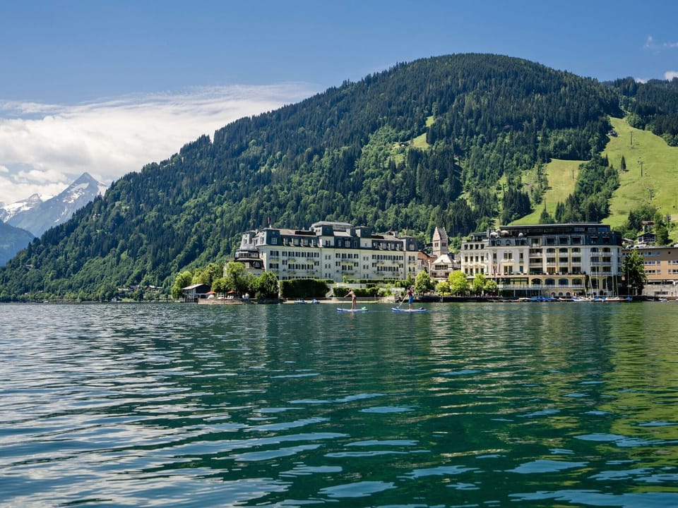 Surroundings [summer] (1-5 km)