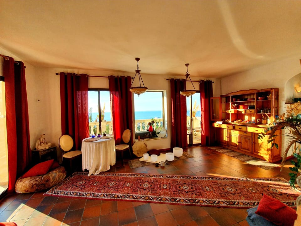 Linving room