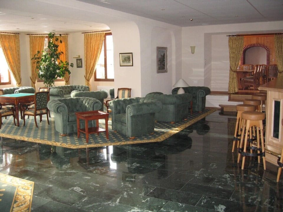 The clubroom, bar and library.