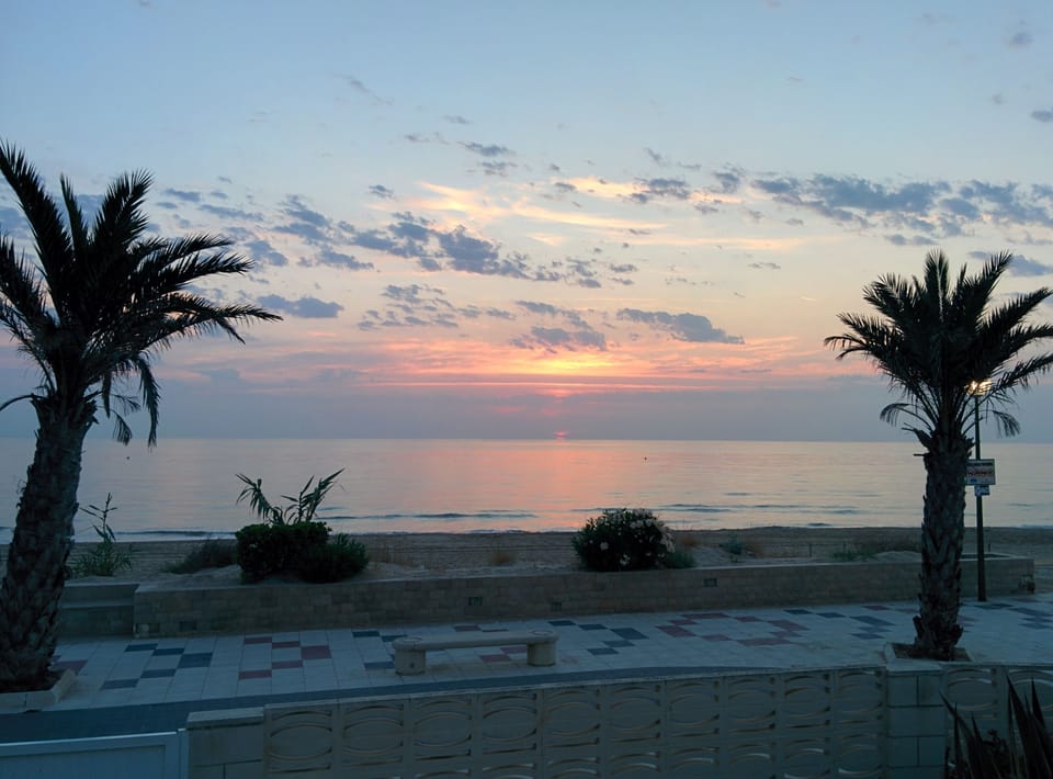 Beach/ocean view