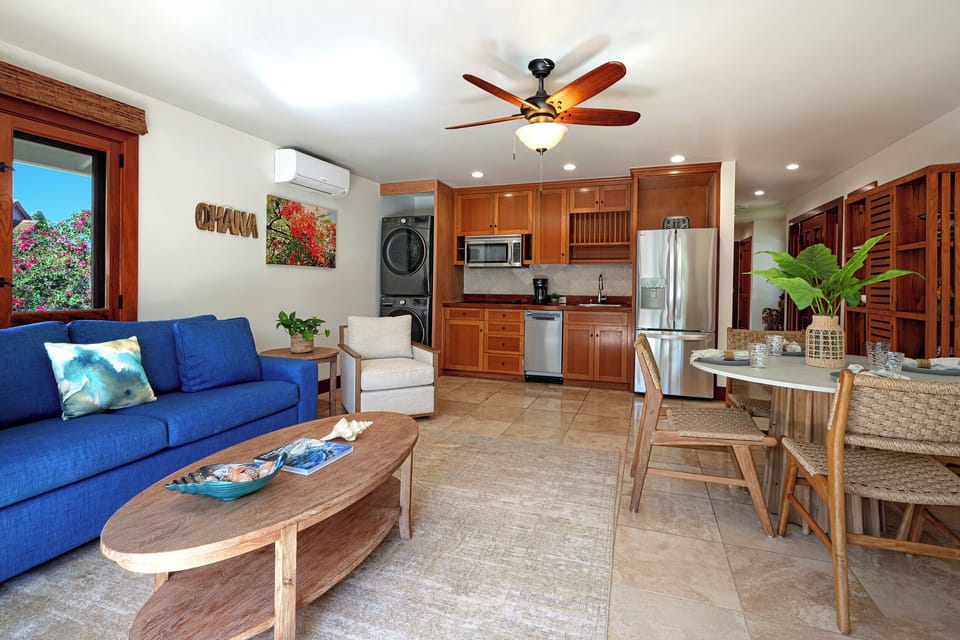 GUEST COTTAGE FULLY EQUIPPED KITCHEN & LAUNDRY