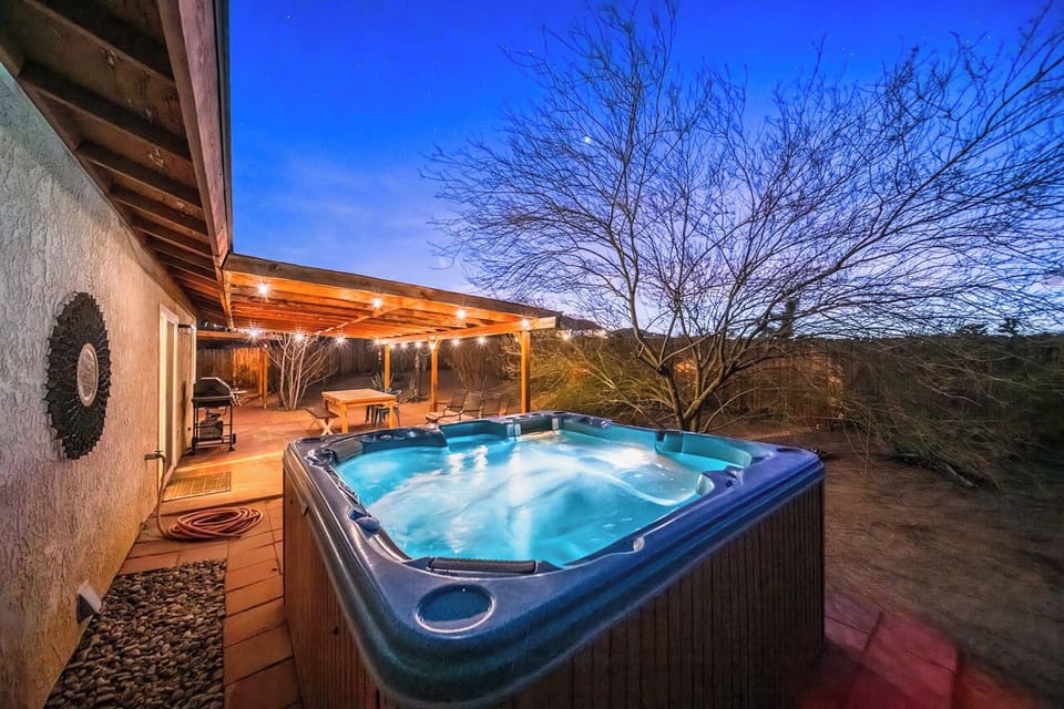 Stargaze and soak, pure bliss