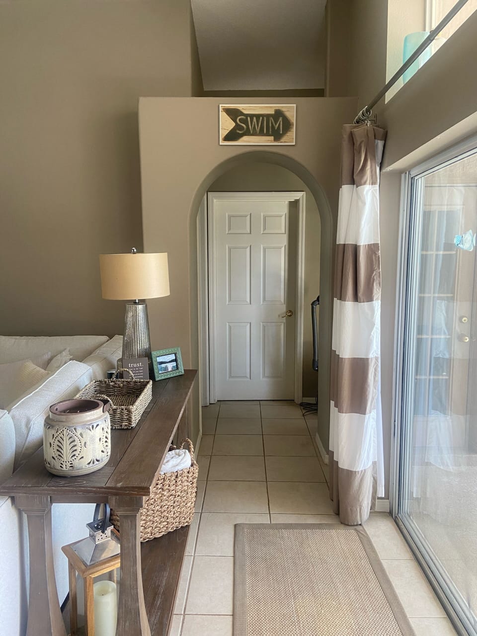 Hallway to 2 bedrooms. 