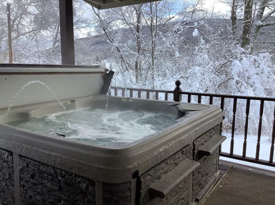 soaking & relaxation after skiing & sledding - Spa Robes & slippers are provided