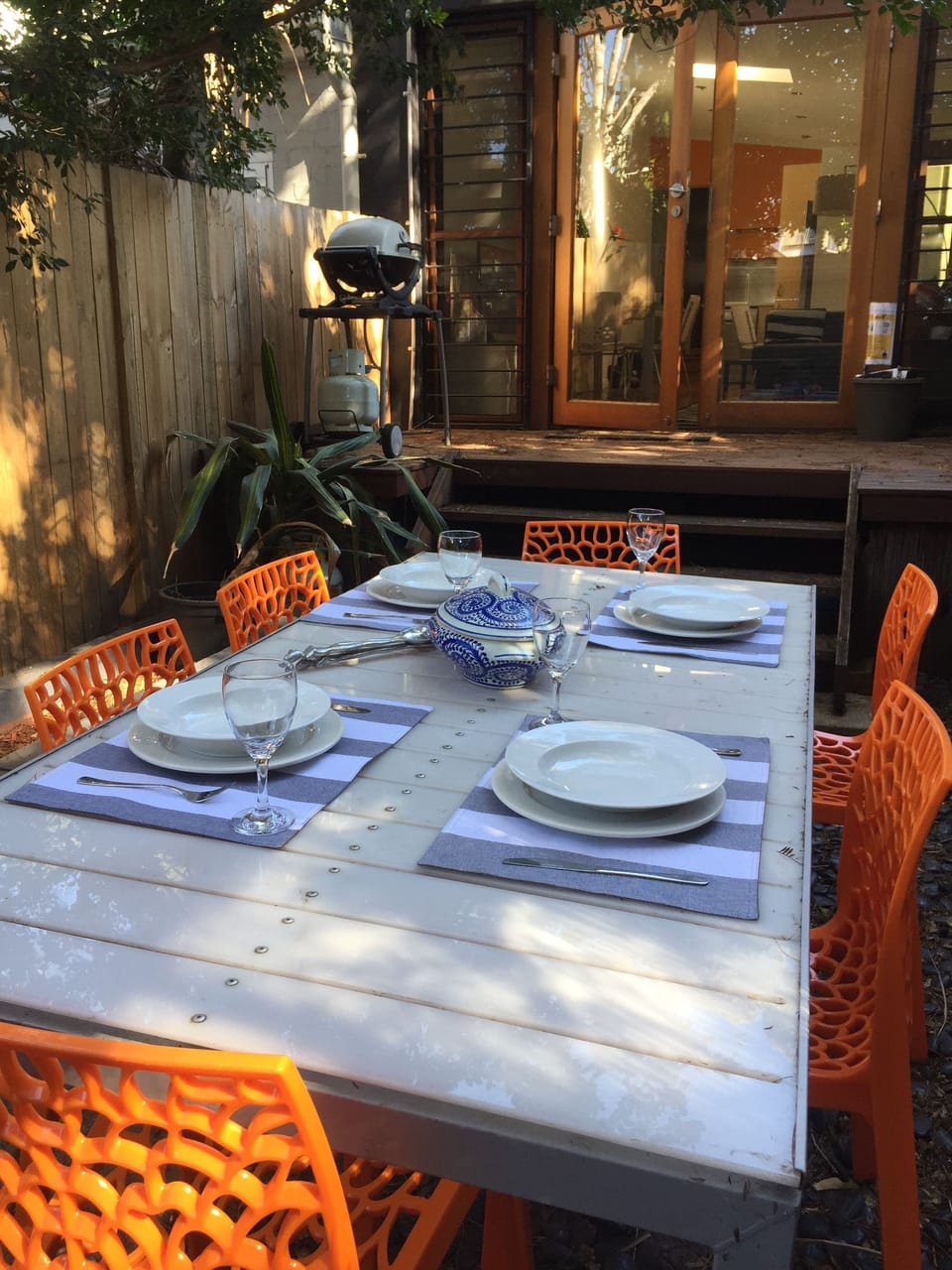 Outdoor dining