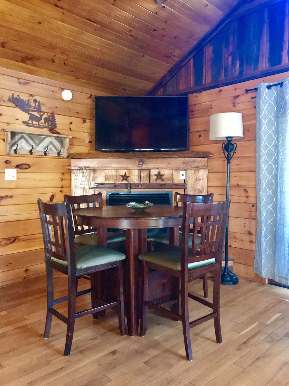 Enjoy your favorite meal or game time at the table, seats 4