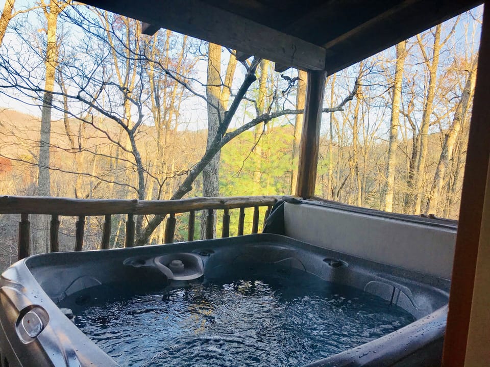 You can’t beat all this relaxation anywhere else in this 4 person hot tub 
