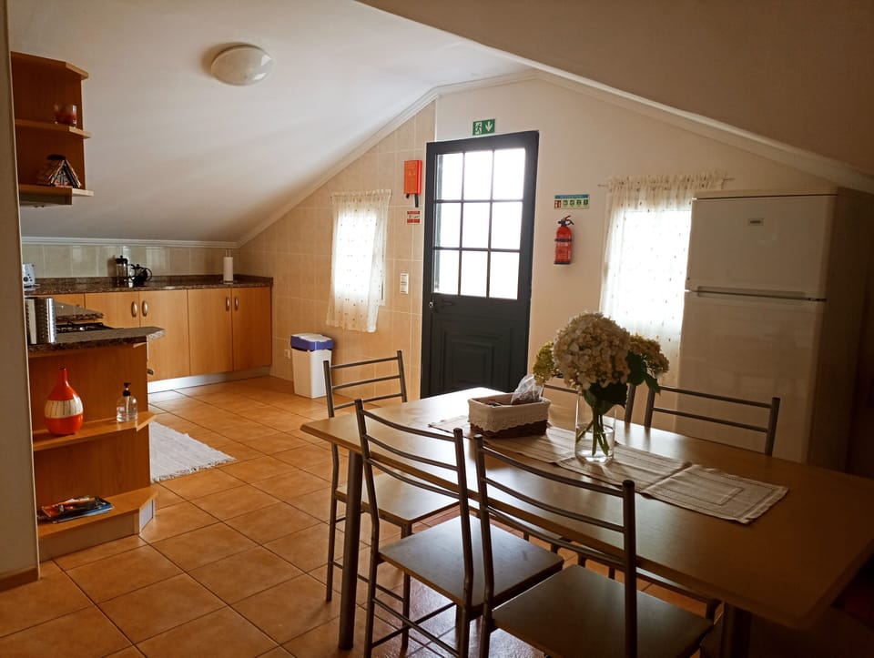 Zona refeição/ cozinha