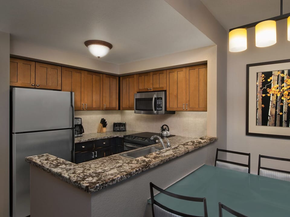 Kitchen comes fully stocked with all your cooking needs!