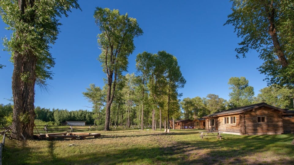 view of the cabins and fire pit from Moose cabin
