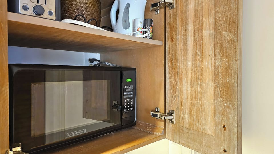 Microwave