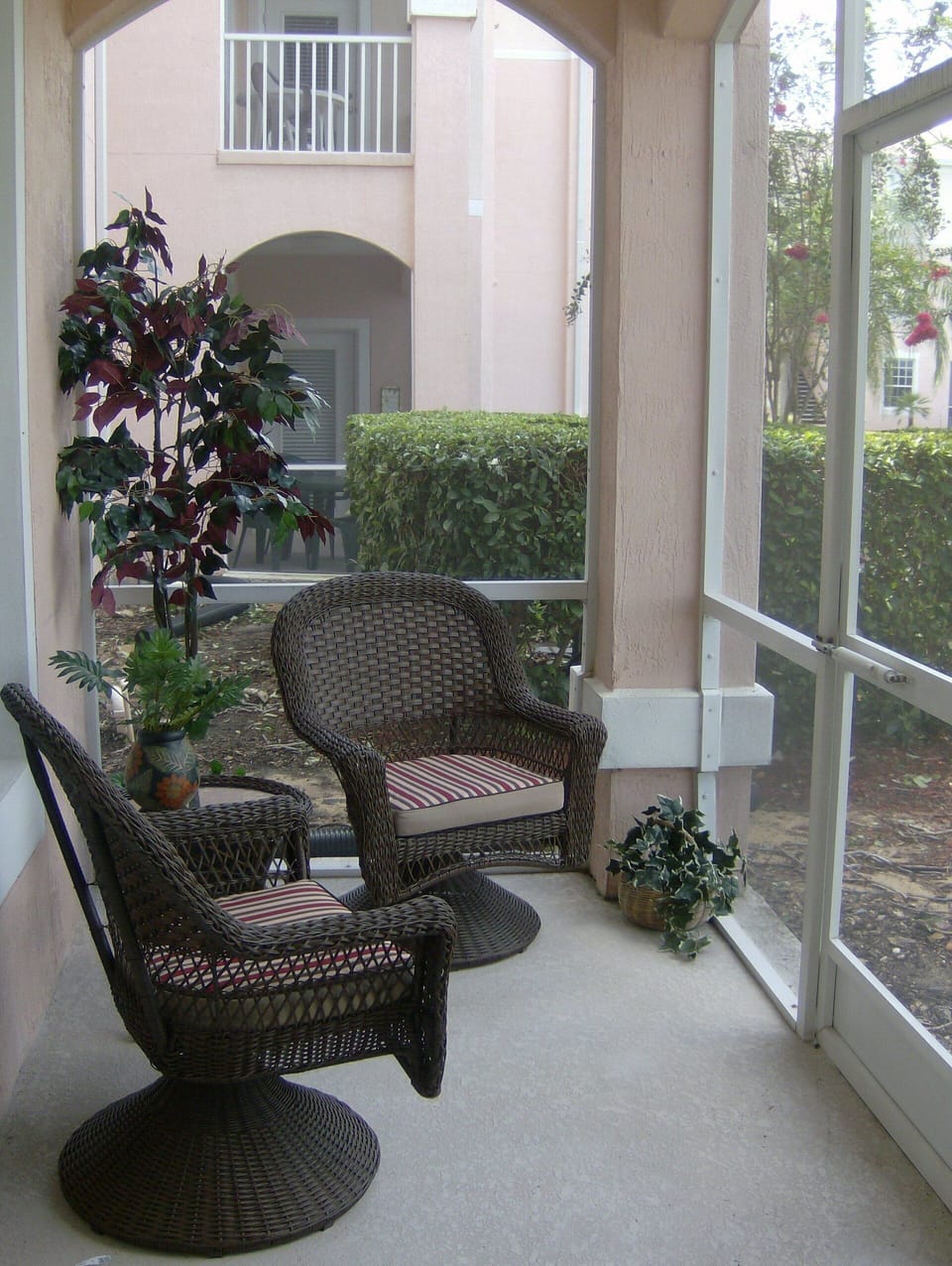 Enclosed, private lanai