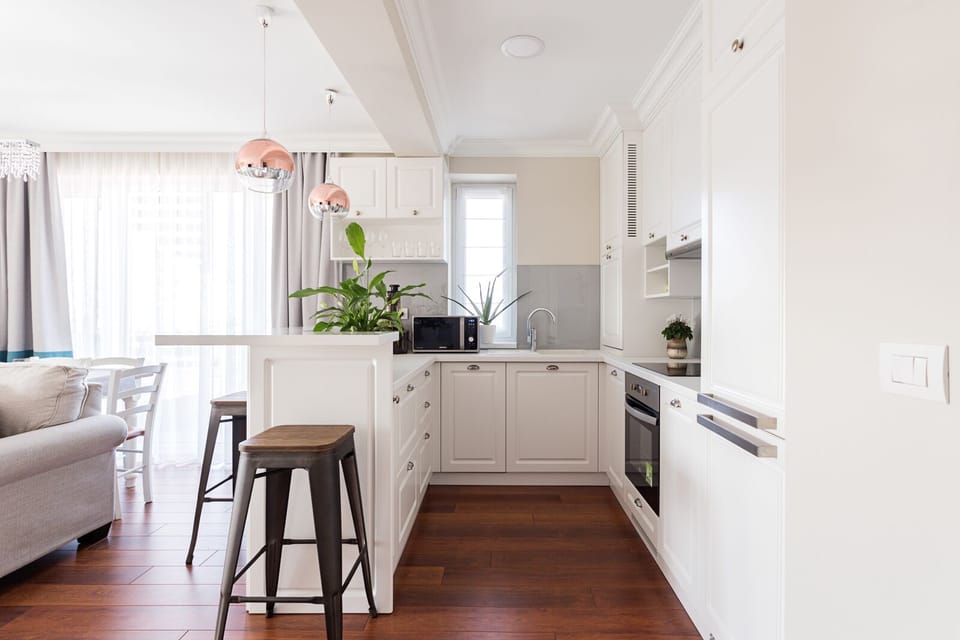 Kitchen and bar