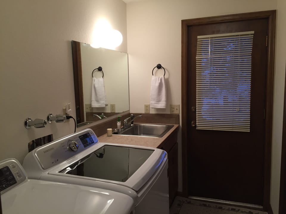 Laundry room/ half bath