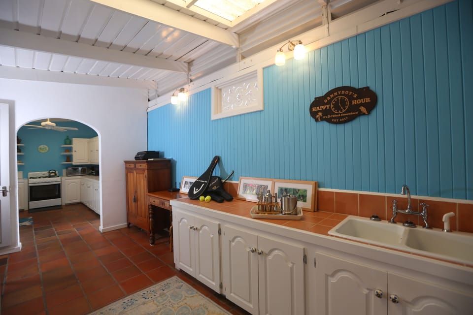 Utility area before kitchen