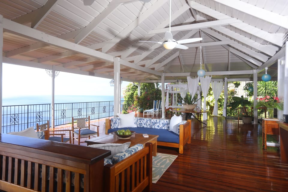 Living room with a panoramic view
