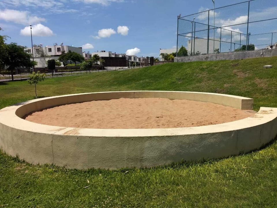 Sport court