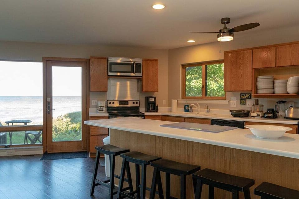 Main Floor Kitchen