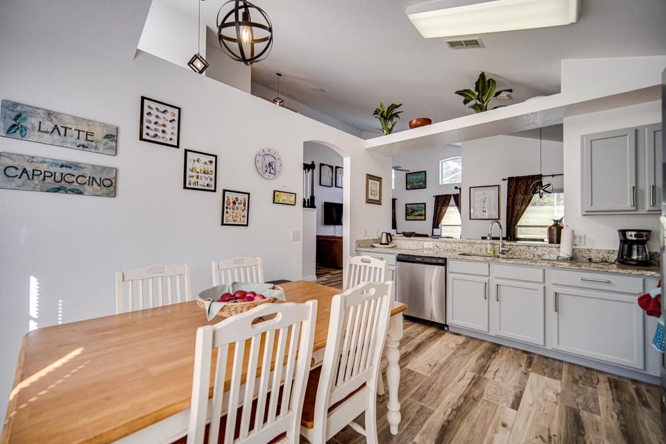 Fully equipped kitchen