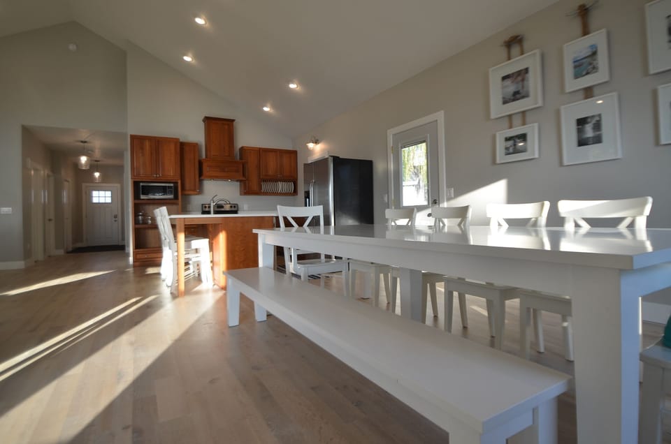 Dining room and kitchen.