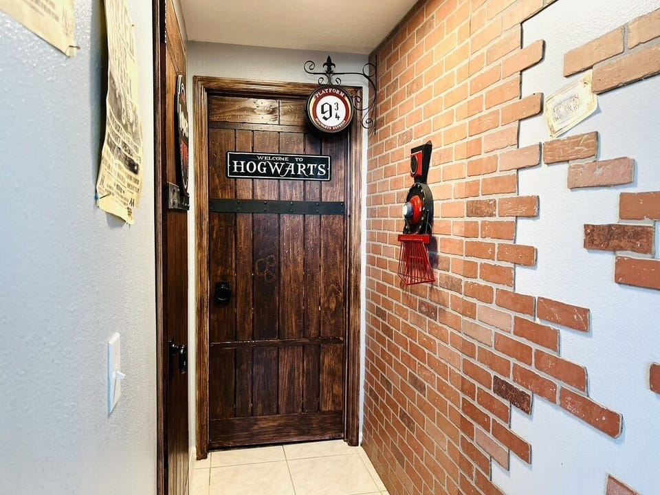 Slip through the wall at platform 9 3/4 and grab a train to the Hogwarts Castle!