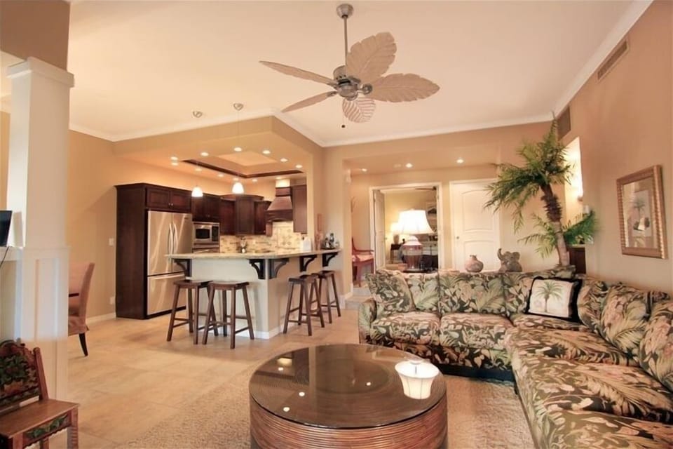 spacious living area, 55" Smart TV and Blu-ray DVD
