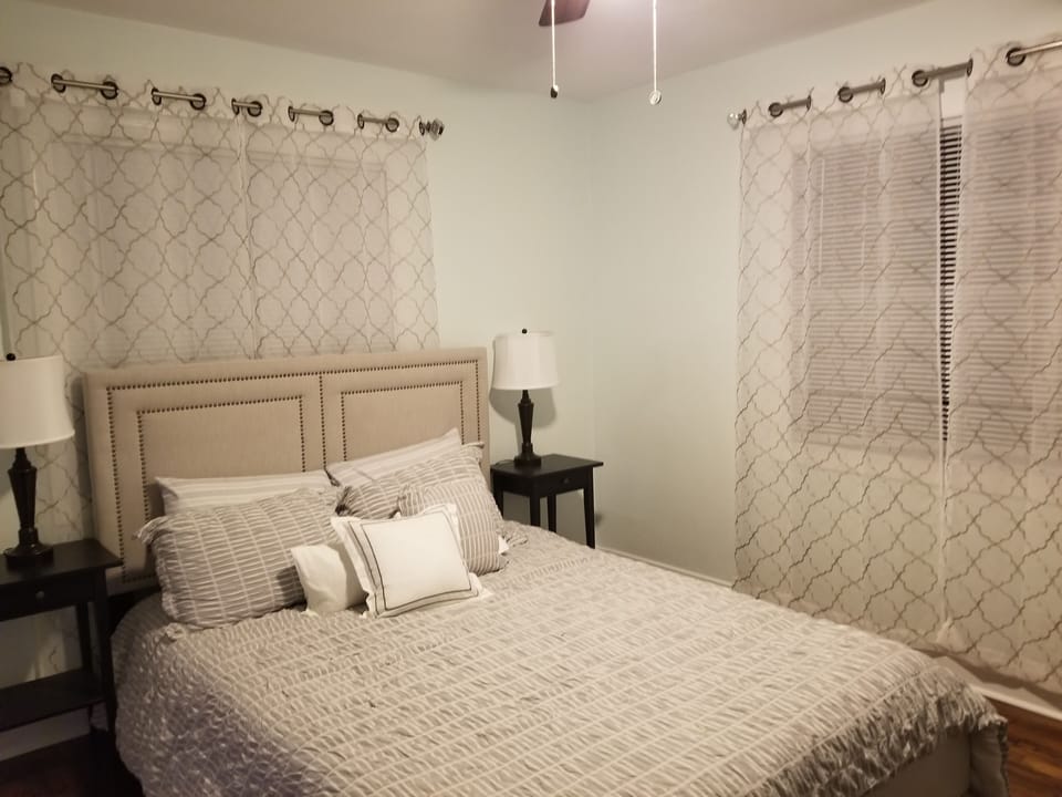 guest bedroom