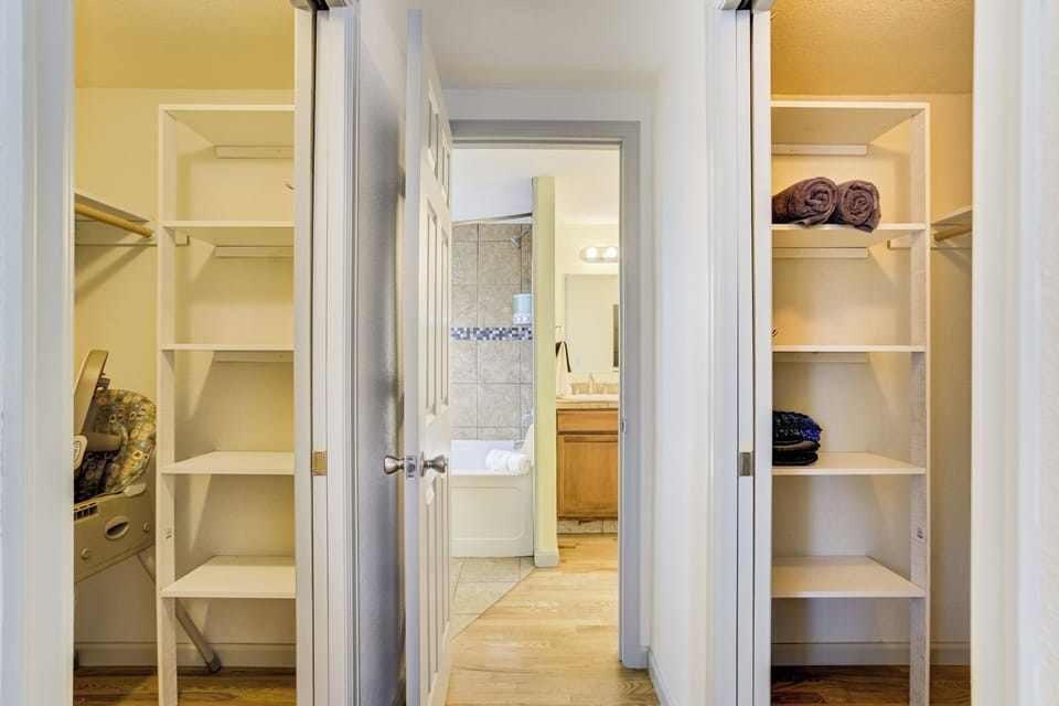 His and Her walk-in closets
