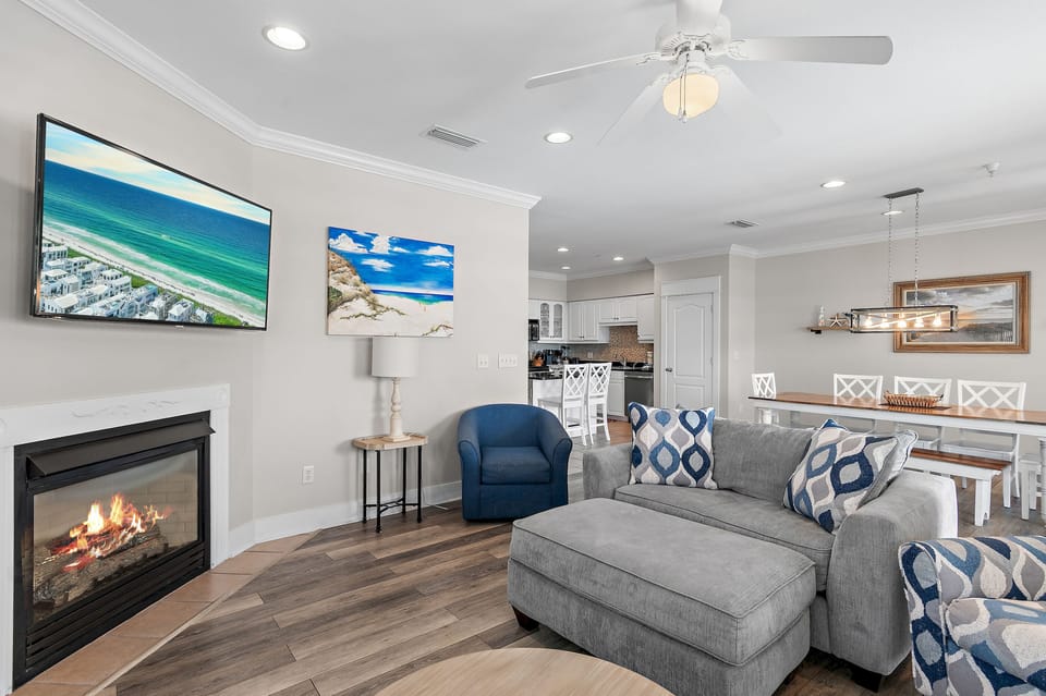 The Blue Lagoon -Living Room