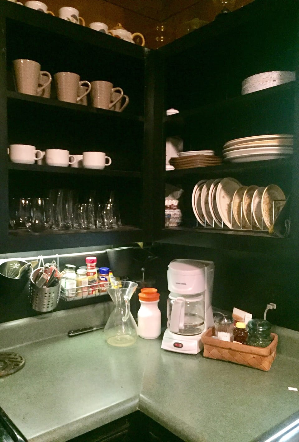 Organic Coffee & tea provided. We have a full kitchen with plates cups and all! 