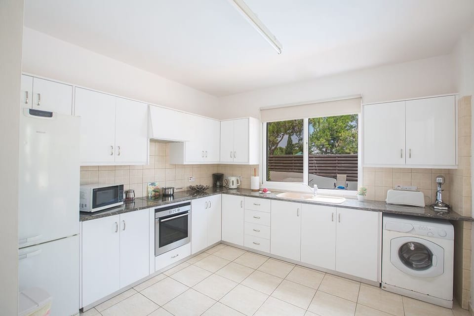 Fully Equipped, Modern Kitchen