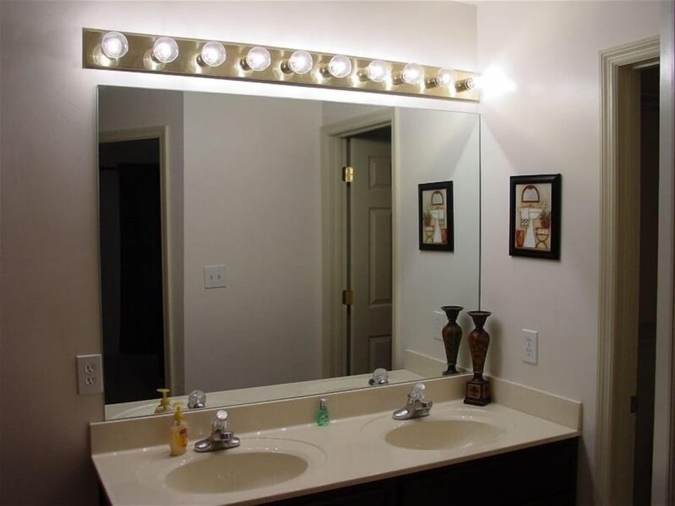 Master bath and walk-in closet door
